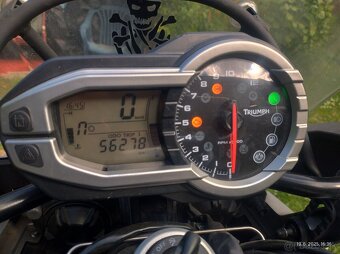 Triumph Tiger explorer 1200 - 9