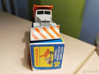 Matchbox lesney regular wheels Pluh - 9