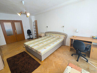 Tehlový, 2 izb blízko historického CENTRA, zariadený, balkón - 9