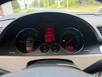 Volkswagen Passat B6 2.0TDI DSG - 9