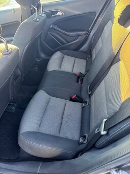 Mercedes-Benz GLA 200D - 9