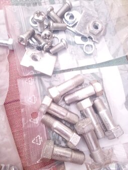 drobnosti skoda 105,120,125,130,136,rapid v novom zinku - 9