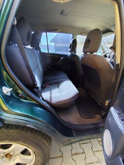 Toyota rav4 2.0d4d 85kw, 4x4 2004 - 9