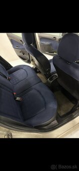 Peugeot 206 1.1 benzín - 9