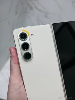 Samsung Galaxy Z Fold 5 beige (biely) - 9