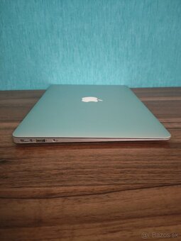 Apple MacBook Air A1466 – i5 / 8GB / 128GB - 9