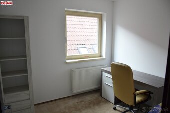 ID: 2969 Prenájom: 3 izb. luxusný byt, centrum Mariánskom ná - 9