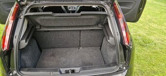 Fiat Grande Punto 1.4 Benzín 8v - 9
