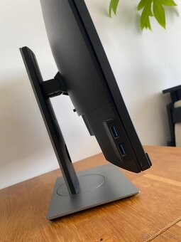 24” DELL monitor - 9