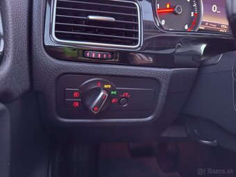 VW Touareg 2 3.0tdi 180kw exclusive - 9