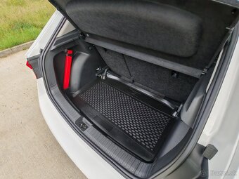 ŠKODA FABIA 4 1.0 67 000km - 9