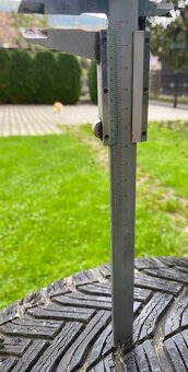 Predám sadu zimných pneumatík 5x108 215/55 R 16 - 9