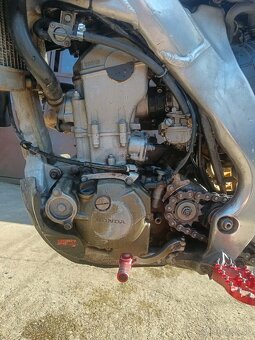 Honda crf 250r 2008 - 9