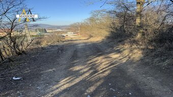 NA predaj - Pozemok vhodný pre rodinný dom o výmere 749m2 - 9