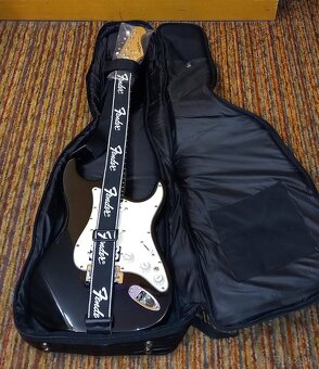 Elektrická gitara ARIA STG (Indonesia) + príslušenstvo. - 9