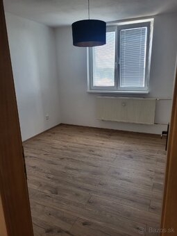 2- izbový byt v Trebišove ulica SNP, sídlisko juh - 9