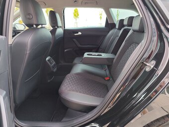 SEAT LEON FR 2.0 TDI - 9