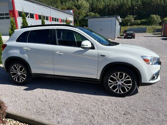 Mitsubishi ASX 2.2 DI-D Intense+ 4WD - 9