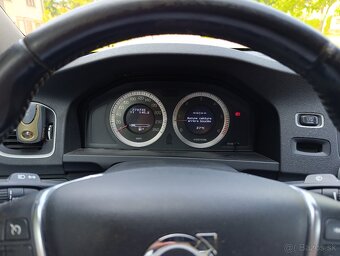 Volvo S60 2.0D 120kW/163PS, MT6, Koža, NAVI, - 9