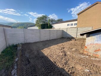 Likvidácia starých vinohradov, komplet čistenie pozemkov - 9