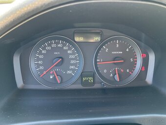 🚗 Volvo V50 1.6D (80 kW) – veľmi dobrý stav – 2500 € - 9