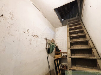 Vidiecky domček so záhradou, vhodný aj na chalupu v obci Z - 9