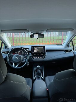 Toyota Corolla sedan 1.5 Style 2022 - 9
