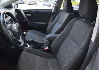 Toyota Auris 1,6I ČR KEYLESS 2xKOLA KAMERA 97 kw - 9