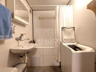 Na predaj veľkorysý 4 izbový byt 98 m2 s lodžiou, v... - 9