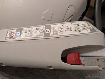 Britax Römer Dualfix - 9