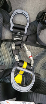 Petzl AVAO BOD FAST pracovný postroj - veľ. 1 alebo 2 - nový - 9