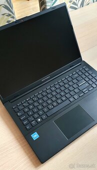 Notebook ASUS Vivobook Go 15 - 9