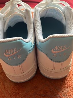 Nike AIR FORCE 1 UNISEX - 9