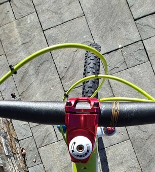Predám celoodpružený bicykel CUBE - 9