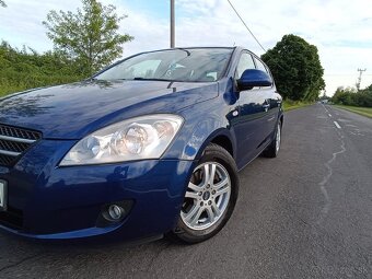 Kia CEED, 1.4 benzín, dobrý stav - 9