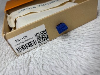 LOUIS VUITTON X NIGO Love Wallet - 9