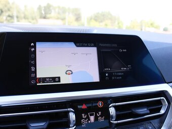 BMW Rad 3 330d xDrive A/T - 9