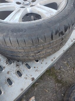 Jaguár 245/45R18 - 9