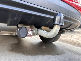 Kia Sportage 1.6GDi M6 GOLD + NAVI + ŤAŽNÉ - 9