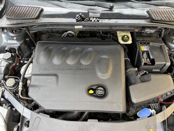 Nepojazdné | Ford Mondeo MK4 2.0tdci 2007 - 9