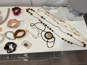 Predam Bižutériu, perly, hodinky - 9