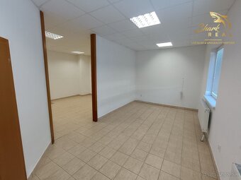 Administratívno-apartmánová budova - 9