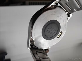 Smart hodinky Tommy Hilfiger - 9