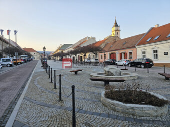Na prenájom Svätý Jur obchodný priestor 70 m2 v centre mesta - 9
