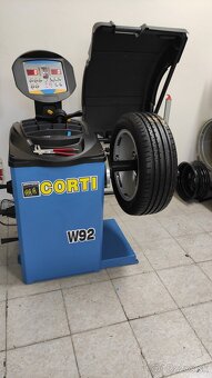 Jednostlpový mobilný zdvihák 2500 /3500kg ZÁRUKA - 9