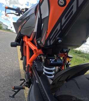 KTM superduke 1290 R gen3 2023 - 9