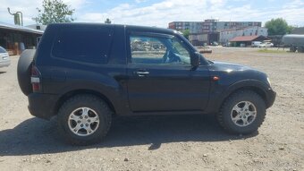 Mitsubishi Pajero 2002 2,5 TDi 73 kW - 9