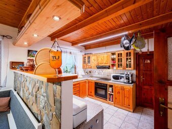 REZERVOVANÉ - EXKLUZÍVNE v TUREALITY ponúkam 6 izbový RD... - 9