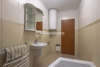 Na predaj 3-izbový byt priamo v centre Liptovského Mikuláša - 9