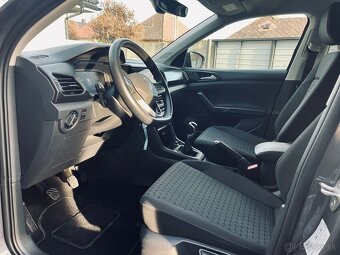 Volkswagen T-Cross 1.0 TSI 110k Life - 9